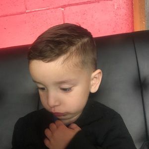 Meet your Posher, Aaron